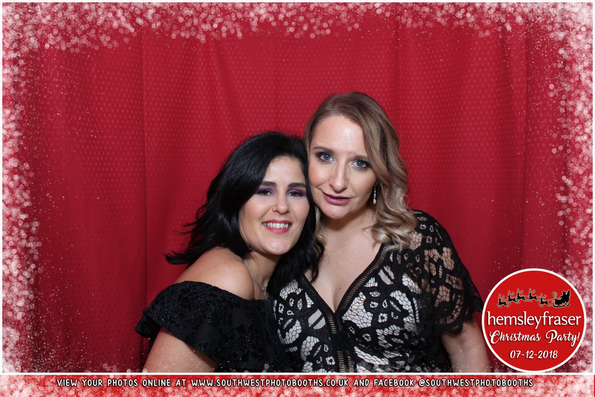 Hemsley Fraser Christmas Party | View more photos from the event at gallery.southwestphotobooths.co.uk/u/SWPB/Hemsley-Fraser-Christmas-Party